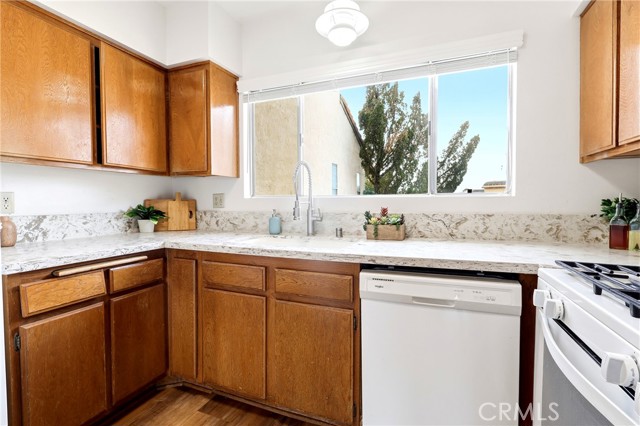 Detail Gallery Image 17 of 36 For 14530 Nautical Ln #2,  Helendale,  CA 92342 - 2 Beds | 2/1 Baths