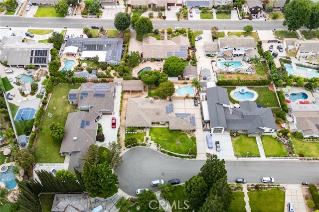 5802 Lakehaven Way, Yorba Linda CA: https://media.crmls.org/medias/c41e764a-e2b1-47e0-8ce9-ebbf49c2f81b.jpg