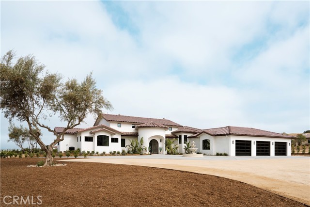 467 Del Sur Drive, Arroyo Grande CA: https://media.crmls.org/medias/c41f1008-1850-4ca7-b3db-334d1ee62070.jpg