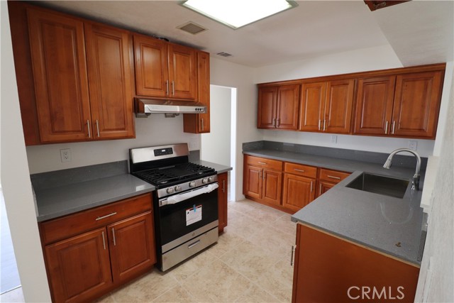 2987 eton, Pomona CA: https://media.crmls.org/medias/c41f34b8-6deb-4b00-9024-a2292f26e506.jpg