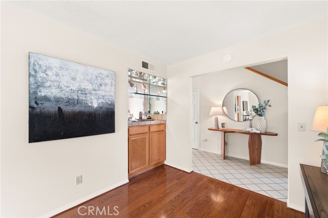 Detail Gallery Image 12 of 52 For 1244 Winged Foot, Upland,  CA 91786 - 3 Beds | 2/1 Baths