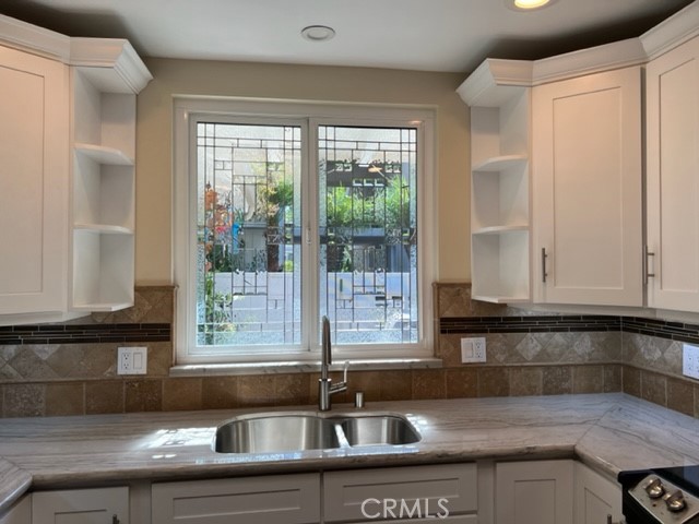 Pretty window over the kitchen sink.