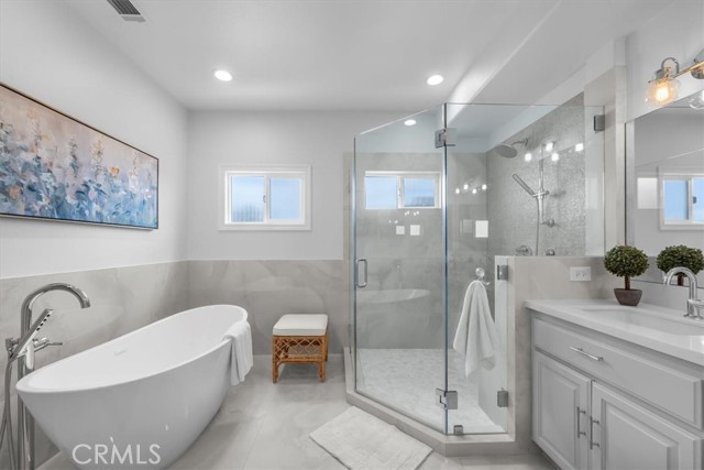 1817 Clark Lane, Redondo Beach CA: https://media.crmls.org/medias/c4218e7b-1c66-4253-a1a3-42805427e092.jpg