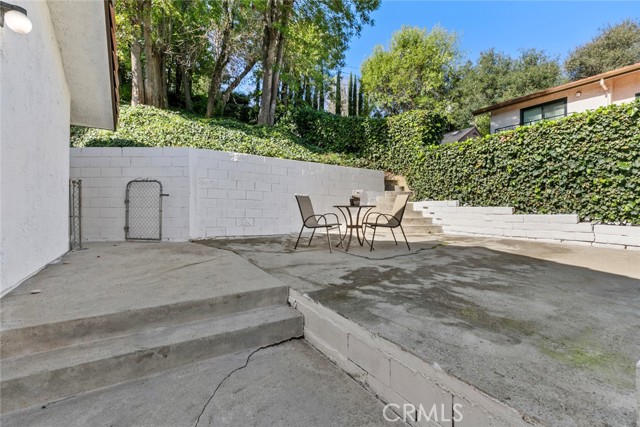 Detail Gallery Image 57 of 66 For 1321 Greenbriar, Glendale,  CA 91207 - 4 Beds | 3/1 Baths