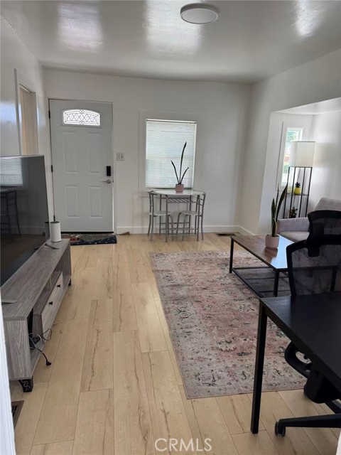 Detail Gallery Image 3 of 13 For 7909 Whitmore St, Rosemead,  CA 91770 - 2 Beds | 1 Baths