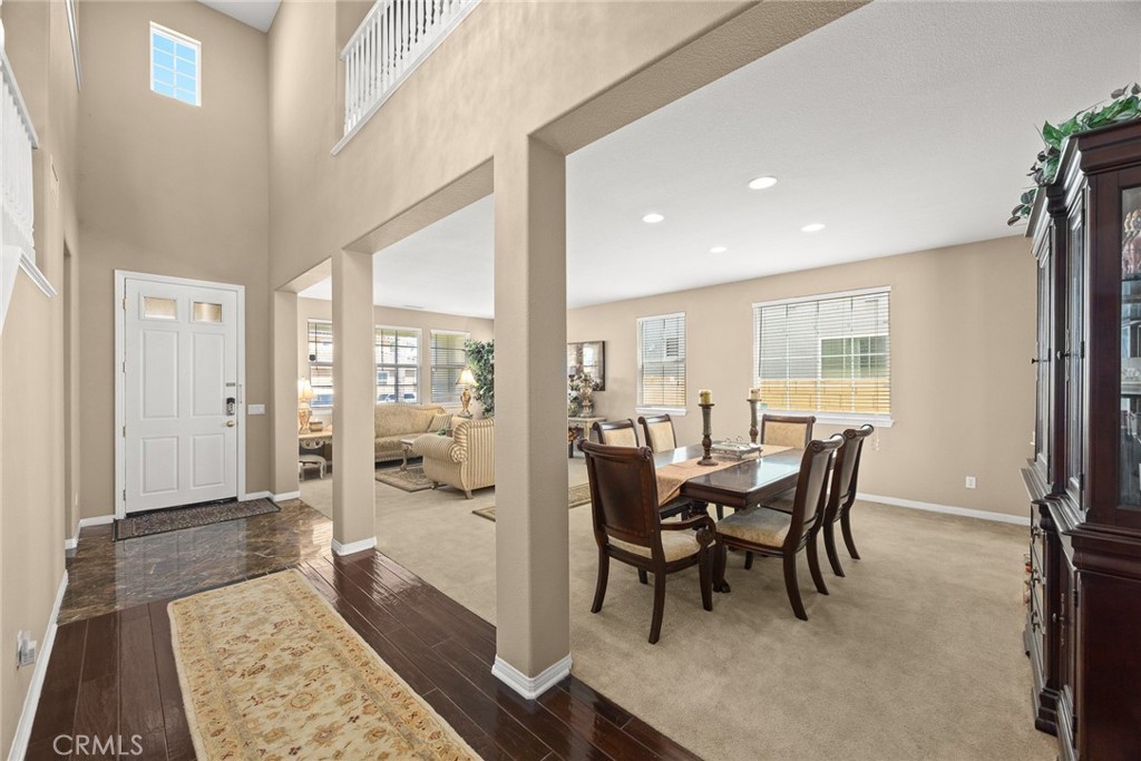 MLS #WS25168725 img 3