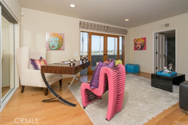 2301 Irvine, Newport Beach CA: https://media.crmls.org/medias/c422c8d1-9240-4431-b8f1-217d1eaf7816.jpg