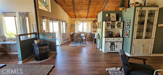 Detail Gallery Image 10 of 40 For 37 Oak, Kernville,  CA 93238 - 2 Beds | 1 Baths