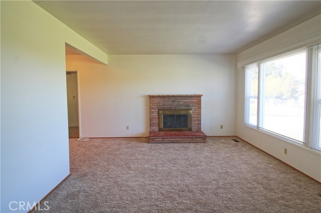 Detail Gallery Image 2 of 17 For 11837 California St, Yucaipa,  CA 92399 - 2 Beds | 2 Baths