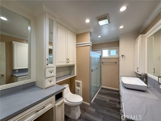 Detail Gallery Image 41 of 46 For 7090 N Atlantic Pl, Long Beach,  CA 90805 - 4 Beds | 2 Baths