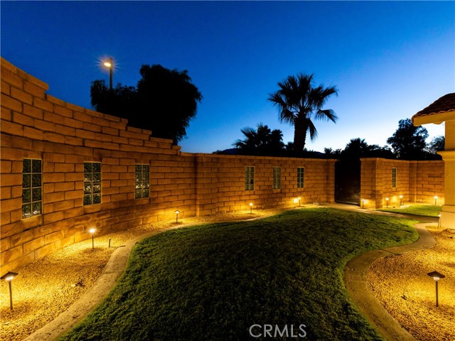 65800 Avenida Ladera, Desert Hot Springs CA: https://media.crmls.org/medias/c42506a5-ad23-42d7-b567-614b1e39fe4e.jpg