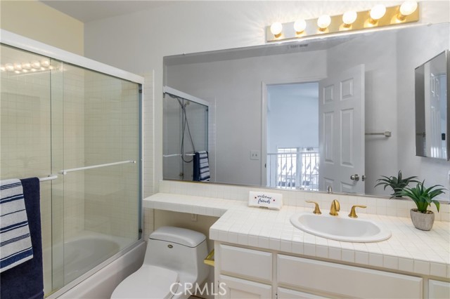 Detail Gallery Image 13 of 25 For 2887 Ashley Dr, Pasadena,  CA 91107 - 3 Beds | 2/1 Baths