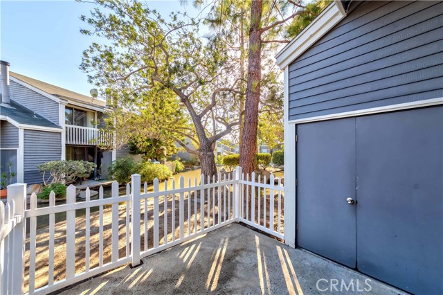 Detail Gallery Image 35 of 36 For 25517 Pine Creek Ln #105,  Wilmington,  CA 90744 - 1 Beds | 1 Baths