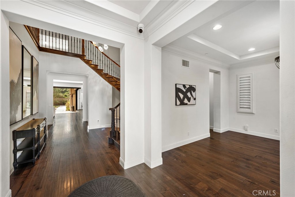 MLS #NP25231160 image #4