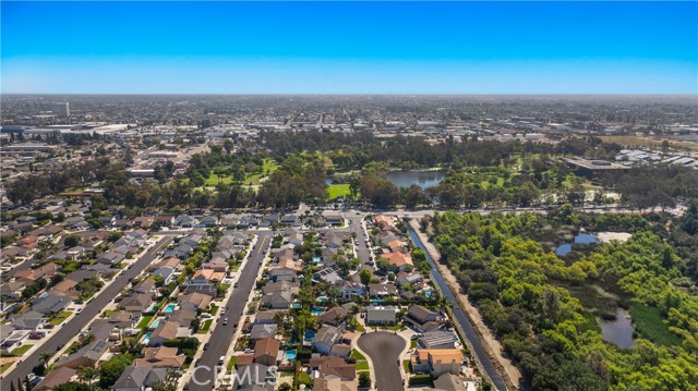 Detail Gallery Image 35 of 44 For 6811 Jardines Dr, Huntington Beach,  CA 92647 - 3 Beds | 2 Baths