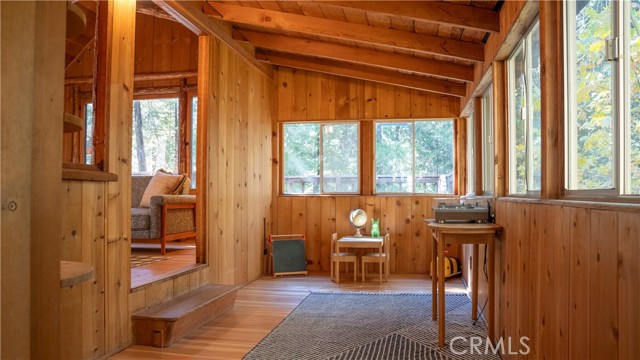 Detail Gallery Image 11 of 48 For 25201 Fern Valley Rd, Idyllwild,  CA 92549 - 1 Beds | 1 Baths