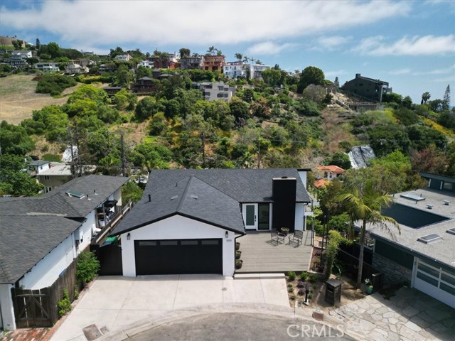 Detail Gallery Image 45 of 57 For 990 Meadowlark Dr, Laguna Beach,  CA 92651 - 3 Beds | 2 Baths