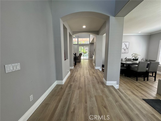 Detail Gallery Image 5 of 39 For 664 Rembrandt, Corona,  CA 92882 - 4 Beds | 3 Baths