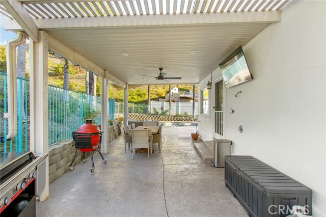 Detail Gallery Image 44 of 72 For 22391 San Joaquin, Canyon Lake,  CA 92587 - 4 Beds | 2/1 Baths