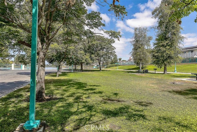 28705 Bridge Water Lane, Menifee CA: https://media.crmls.org/medias/c42a30df-a8ca-44f5-ac11-f16ef25fb980.jpg