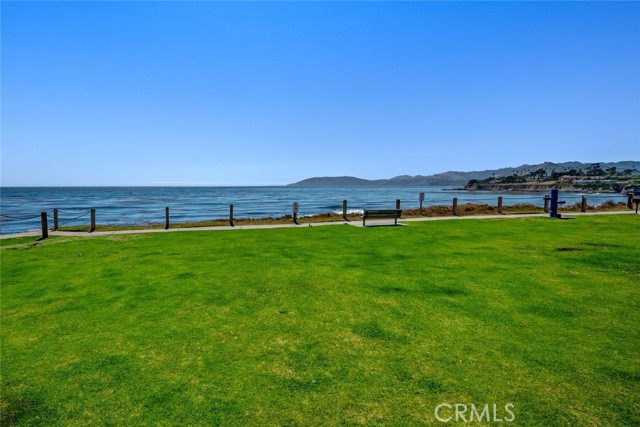 120 Montecito Avenue, Pismo Beach CA: https://media.crmls.org/medias/c42a37c1-4328-425e-92a5-dc97b032576a.jpg