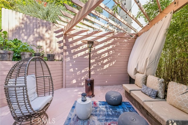 2 Bed Home for Sale in Los Angeles, California