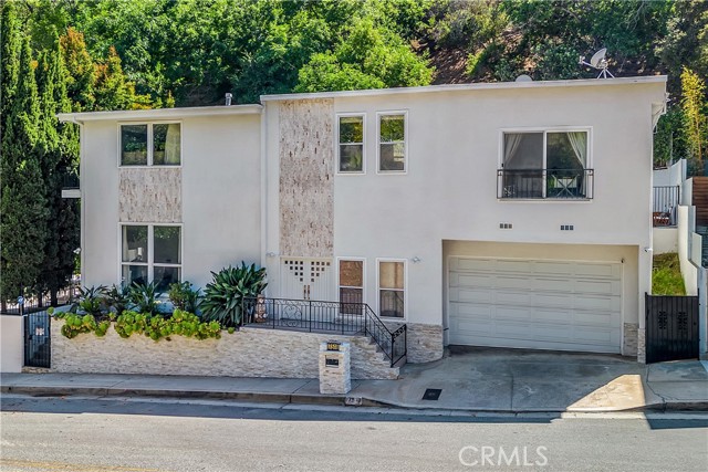 Image 2 for 7518 Willow Glen Rd, Los Angeles, CA 90046