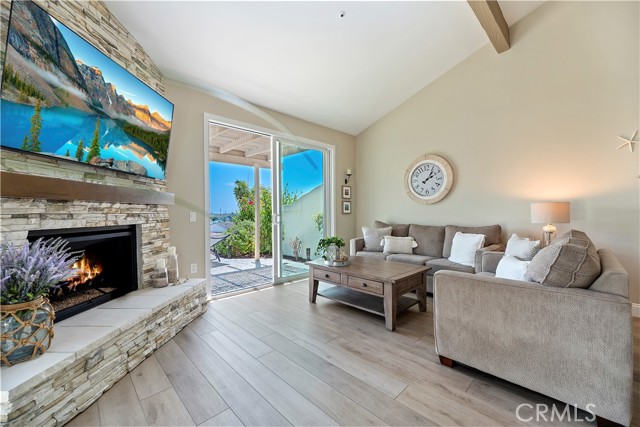 4807 Argosy Lane, Carlsbad CA: https://media.crmls.org/medias/c42ac1a7-5efb-44a2-9c11-8d987ed9dc5b.jpg