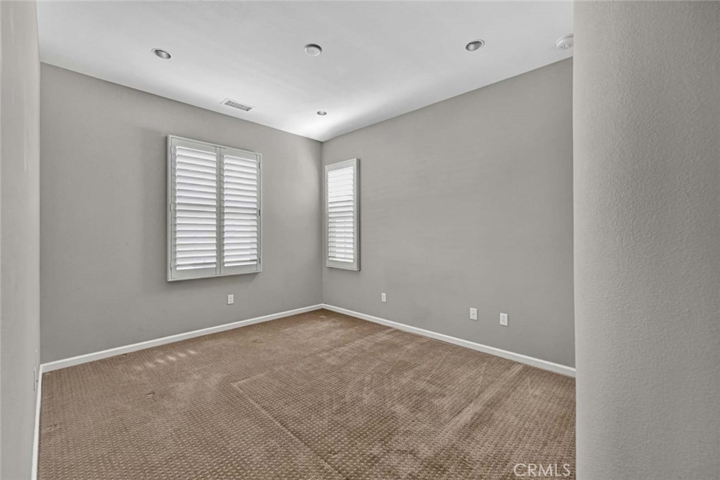 MLS #OC25248388 image #27