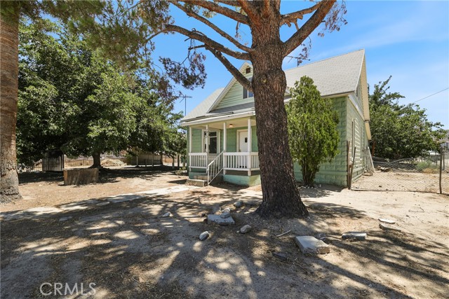 Detail Gallery Image 3 of 48 For 7812 Pearblossom, Littlerock,  CA 93543 - 3 Beds | 1 Baths