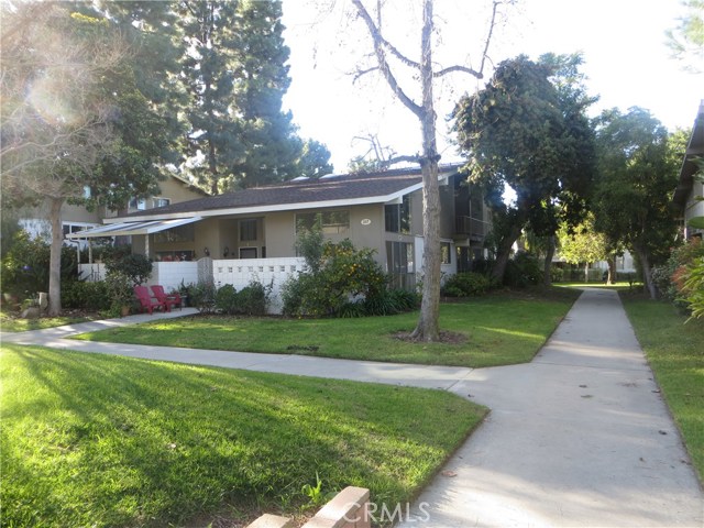 257 Calle Aragon #B, Laguna Woods, CA 92637