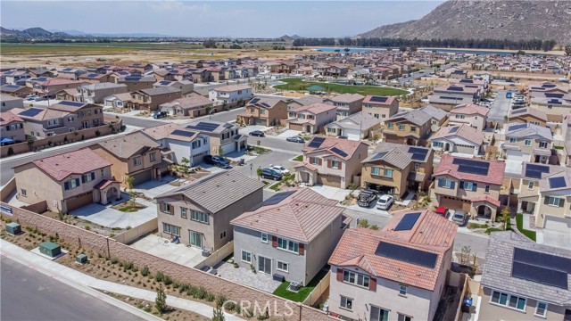 Detail Gallery Image 33 of 37 For 30779 Le Baron Ct, Winchester,  CA 92596 - 4 Beds | 2/1 Baths