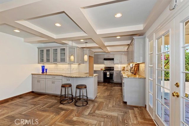 Detail Gallery Image 3 of 35 For 1736 E Edgecomb St, Covina,  CA 91724 - 4 Beds | 3 Baths