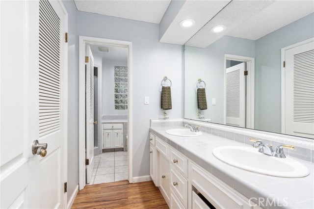 Detail Gallery Image 33 of 56 For 1011 Wyoming Dr, Merced,  CA 95340 - 5 Beds | 3 Baths