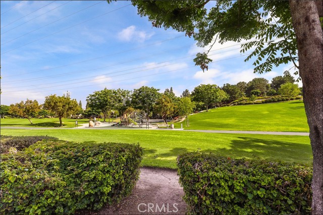 12 Stoneglen, Aliso Viejo CA: https://media.crmls.org/medias/c42c0d39-c121-4576-8025-fc3d06c5b1fc.jpg