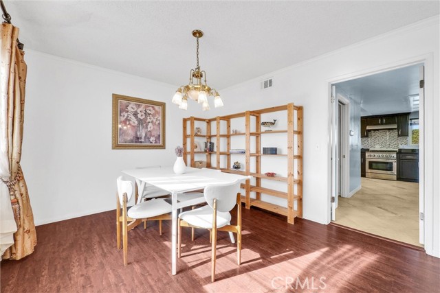 61 W Birchcroft Street, Arcadia CA: https://media.crmls.org/medias/c42c411a-2a13-473f-a4e4-a37be9c128e4.jpg