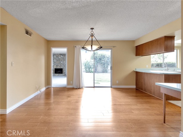 Detail Gallery Image 3 of 23 For 5322 Harvard, Westminster,  CA 92683 - 5 Beds | 3 Baths