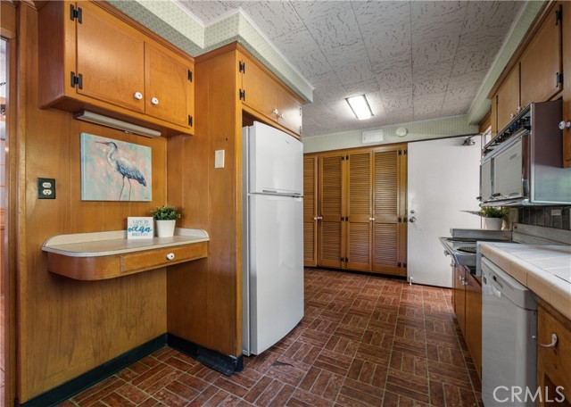 28518 Robinview Lane, Rancho Palos Verdes, California 90275, 3 Bedrooms Bedrooms, ,2 BathroomsBathrooms,Residential,Sold,Robinview Lane,OC22014651