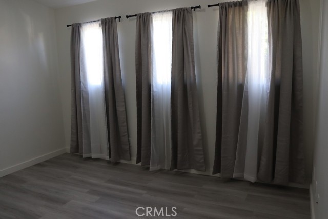 Detail Gallery Image 26 of 37 For 16731 Parthenia St #3,  Northridge,  CA 91343 - 4 Beds | 3 Baths