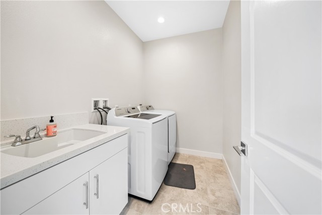 151 Fremont, Lake Forest CA: https://media.crmls.org/medias/c42e07da-b591-4a90-8f04-73ea7d71c198.jpg