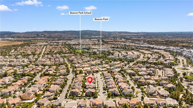 106 Trowel, Irvine CA: https://media.crmls.org/medias/c42e1de4-aea5-47c8-b8cb-aebc6cd48569.jpg