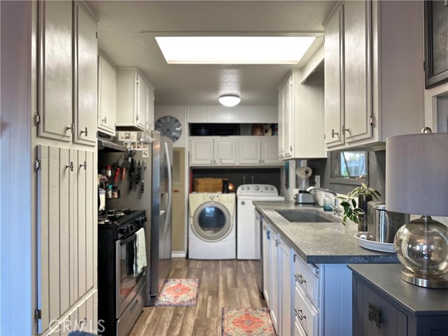 3210 Santa Maria Way, Santa Maria CA: https://media.crmls.org/medias/c42e30c7-b677-475f-8697-18873e424ba8.jpg