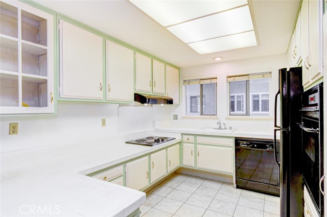 Detail Gallery Image 5 of 22 For 957 Calle Aragon #O,  Laguna Woods,  CA 92637 - 2 Beds | 2 Baths