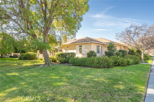 14 W Arrow Hwy, Upland, CA 91786