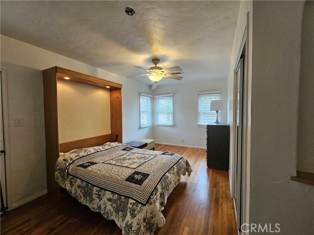 Detail Gallery Image 16 of 25 For 5703 Beck Ave, North Hollywood,  CA 91601 - 2 Beds | 2 Baths