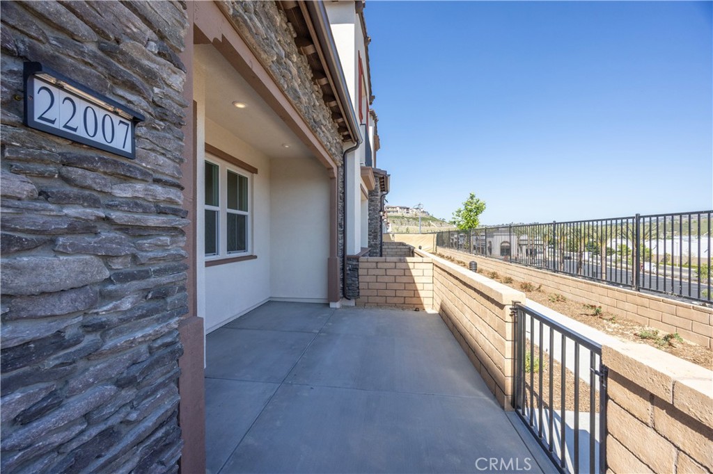 22007 FLORENCE CIRCLE