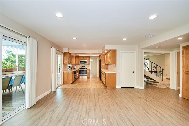 2108 Via Caliente, Fullerton CA: https://media.crmls.org/medias/c430c5ad-6047-4369-b2a4-9213174ad9fa.jpg
