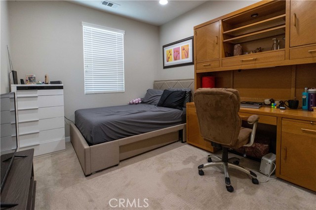 Detail Gallery Image 25 of 28 For 5786 Acacia Ln, Lakewood,  CA 90712 - 3 Beds | 2/2 Baths