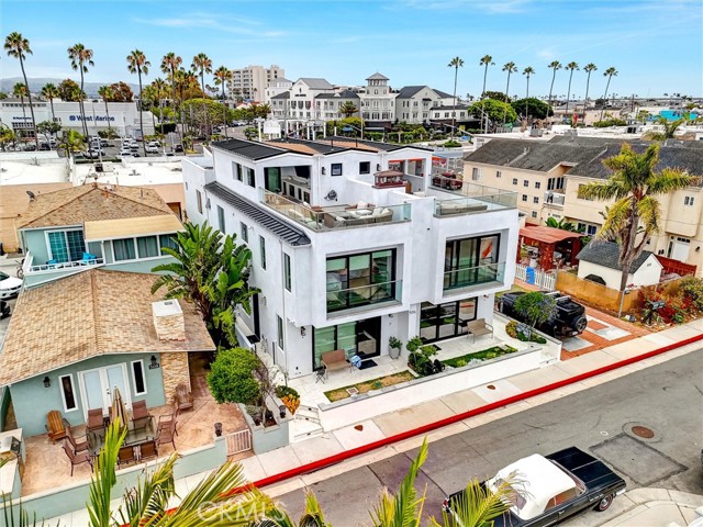 506 Clubhouse Avenue, Newport Beach CA: https://media.crmls.org/medias/c431867d-b058-4123-9a2d-372a274bfbda.jpg