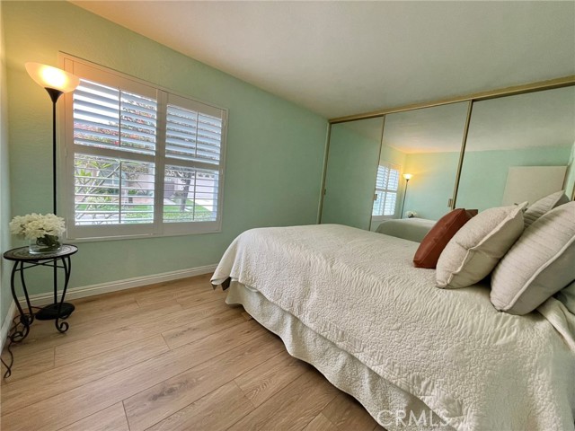 27691 Via Turina, Mission Viejo CA: https://media.crmls.org/medias/c431c023-f3d9-469b-876a-1d8b074c5a09.jpg